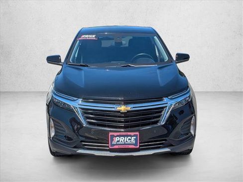 Used 2024 Chevrolet Equinox LT AWD/4WD image 2