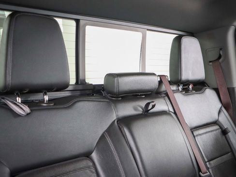 Used 2023 GMC Sierra 2500 Denali w/ Denali Ultimate Package image 31