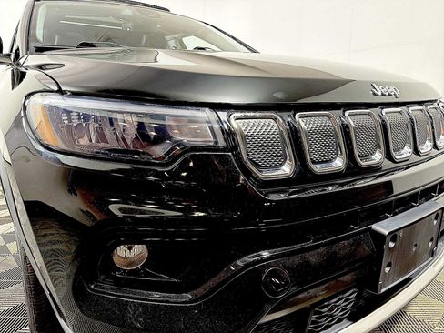 Used 2022 Jeep Compass Limited w/ Sun and Sound Group AWD/4WD image 24