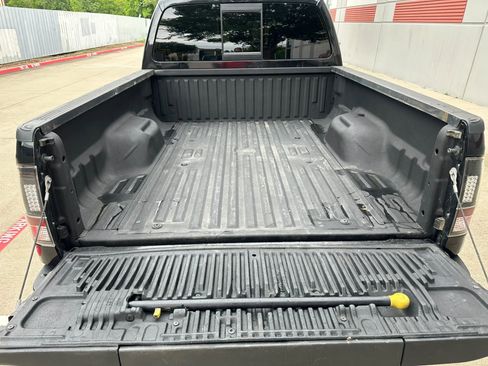 Used 2013 Ford F250 Platinum w/ FX4 Off Road Pkg AWD/4WD image 14