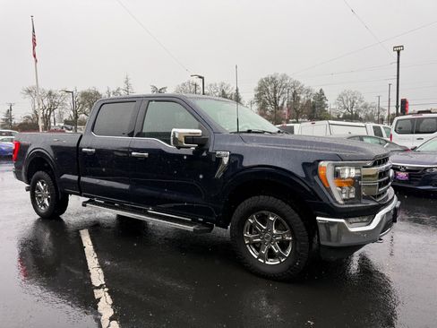 Used 2022 Ford F150 Lariat image 11