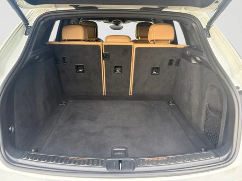 Used 2017 Porsche Macan AWD/4WD image 16