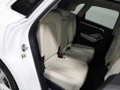 Used 2022 Audi Q3 2.0T Premium w/ Convenience Package AWD/4WD image 33