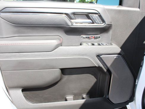 Used 2024 GMC Sierra 1500 AT4X AWD/4WD image 47