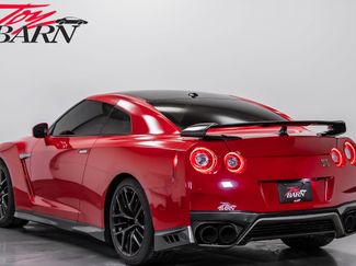 Used 2018 Nissan GT-R Premium video 3