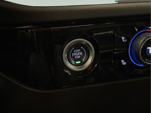 Certified 2024 Chevrolet Silverado 1500 RST w/ Z71 Off-Road Package image 17