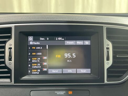 Used 2019 Kia Sportage EX w/ EX Premium Package image 18