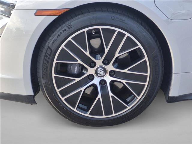 Used 2021 Porsche Taycan RWD image 13