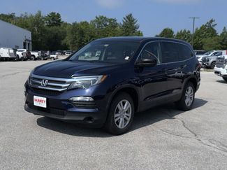 Used 2018 Honda Pilot LX image 1