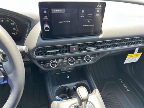 New 2026 Honda HR-V EX-L image 16