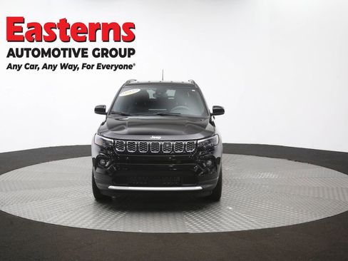 Used 2025 Jeep Compass Limited AWD/4WD image 48