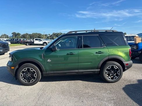 Used 2025 Ford Bronco Sport Outer Banks w/ Outer Banks Tech Package+ AWD/4WD image 8