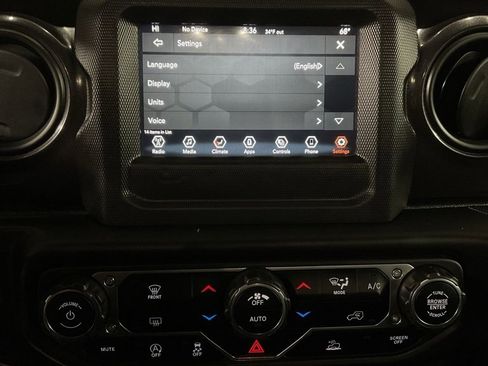 Used 2021 Jeep Wrangler Unlimited Sport image 17