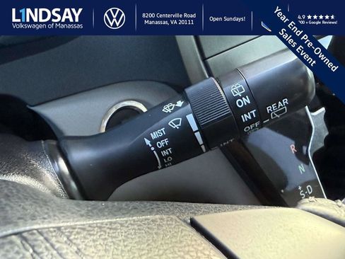 Used 2018 Toyota Sienna XLE image 21