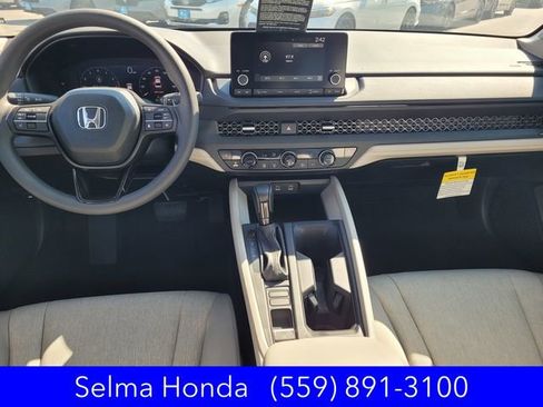 New 2025 Honda Accord SE image 7