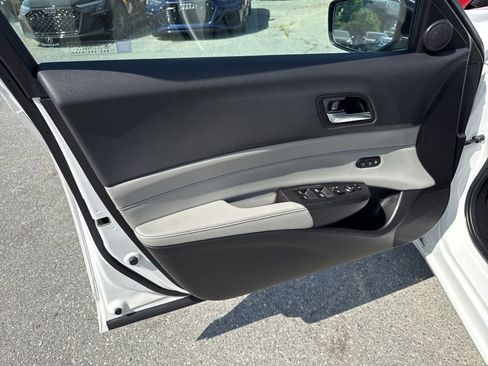 Used 2021 Acura ILX w/ Premium Package FWD image 25