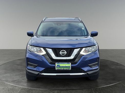 Used 2020 Nissan Rogue SV FWD image 3