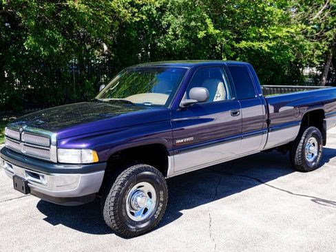 Used 1999 Dodge Ram 2500 Truck 4x4 Quad Cab image 22