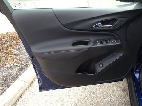 Certified 2022 Chevrolet Equinox RS image 13