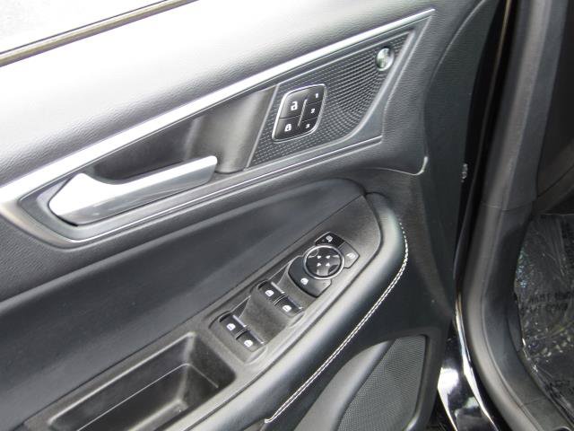 Used 2023 Ford Edge ST AWD/4WD image 17