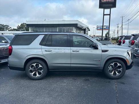 New 2026 GMC Yukon AT4 Ultimate AWD/4WD image 14