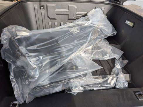 New 2026 GMC Hummer EV SUV AWD/4WD image 16