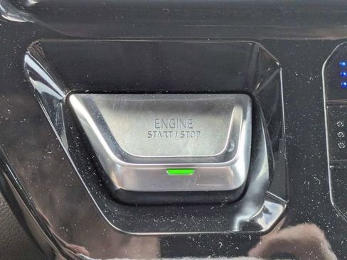 Used 2024 GMC Sierra 2500 Denali w/ Denali Reserve Package image 32