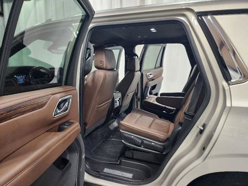 Used 2021 Chevrolet Tahoe High Country image 15