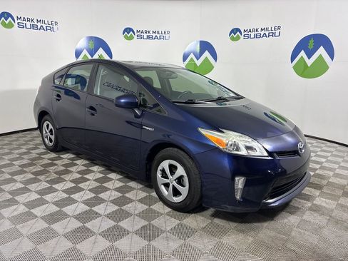 Used 2014 Toyota Prius Four image 1