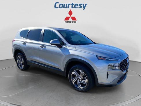 Used 2023 Hyundai Santa Fe SE AWD/4WD image 8