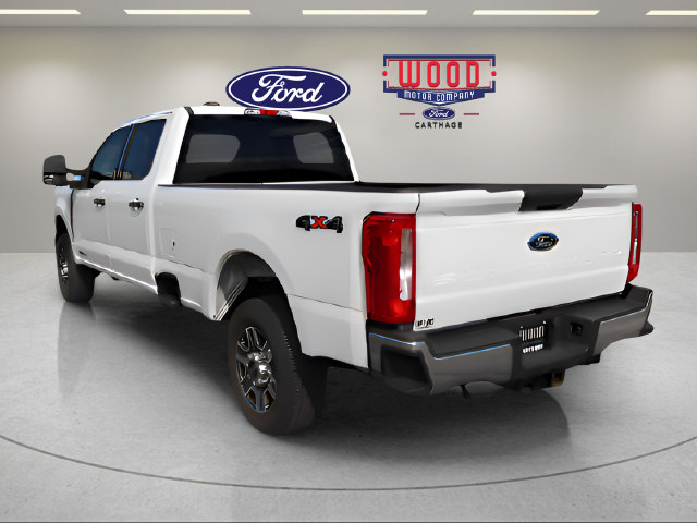 Used 2025 Ford F250 XLT AWD/4WD image 3