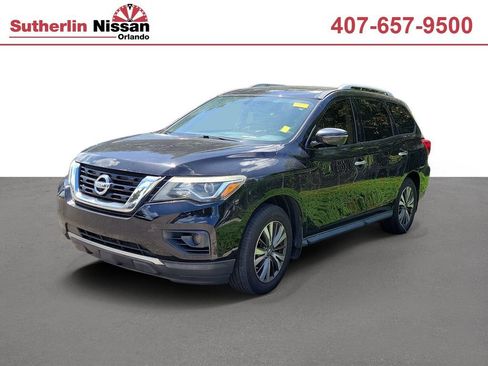 Used 2017 Nissan Pathfinder SL w/ SL Premium Package AWD/4WD image 1