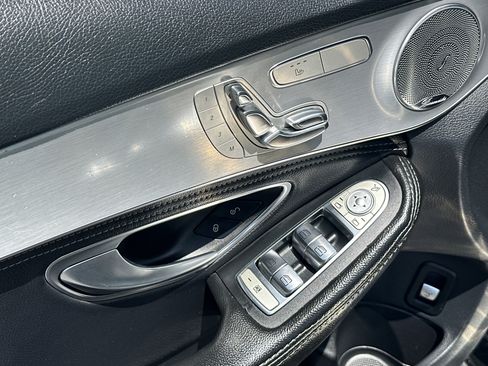 Used 2015 Mercedes-Benz C 300 4MATIC Sedan image 11