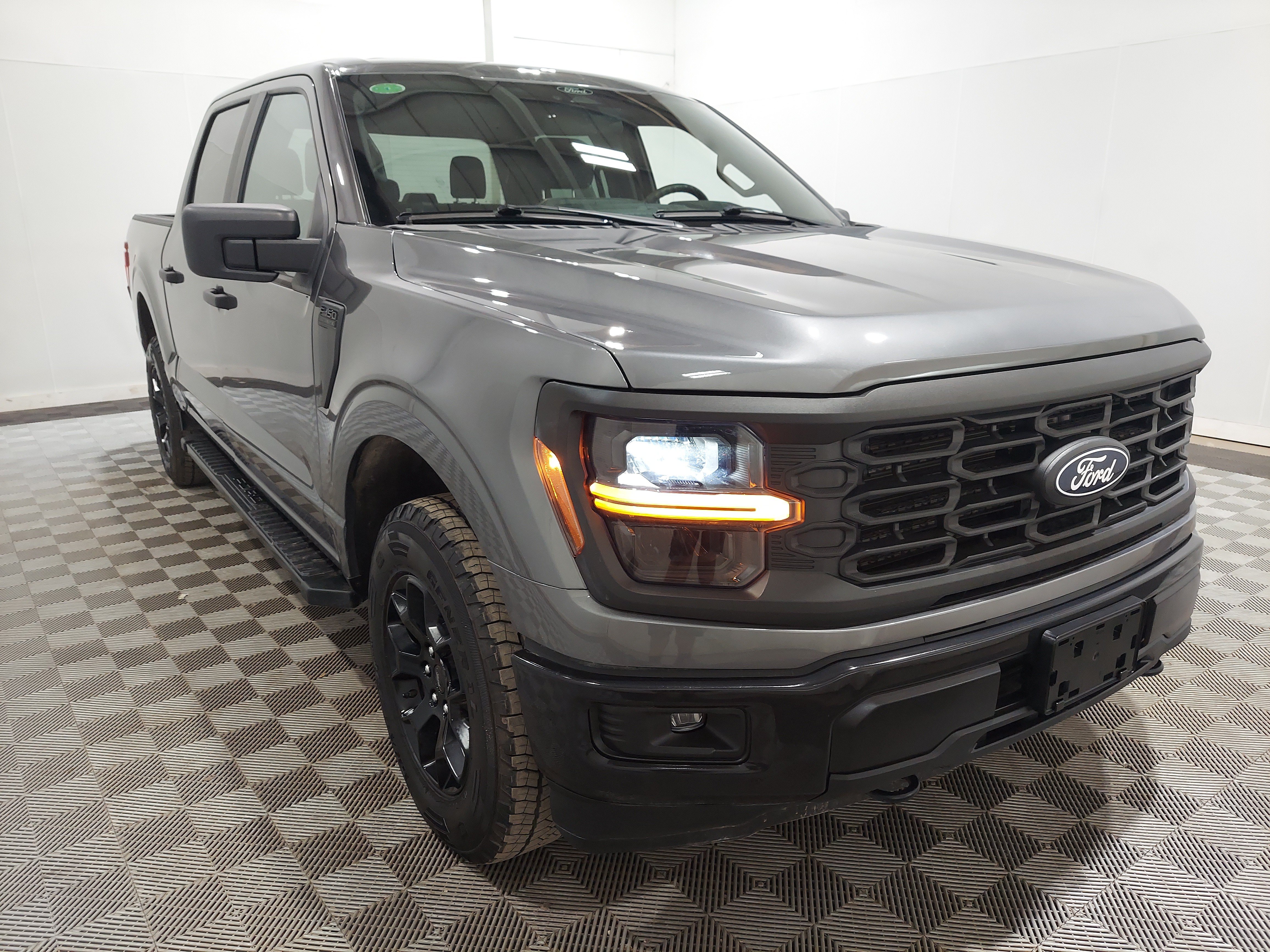 Used 2024 Ford F150 STX w/ Equipment Group 201A FX4 AWD/4WD image 4