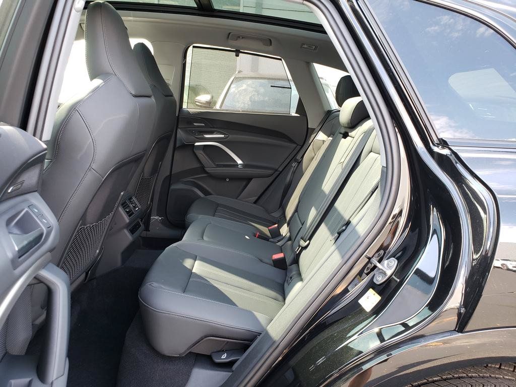 New 2026 Audi Q5 Premium Plus AWD/4WD image 8