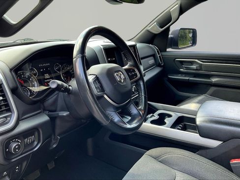 Used 2019 RAM 1500 Big Horn AWD/4WD image 18