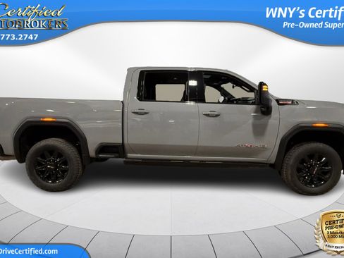 Used 2024 GMC Sierra 2500 AT4 w/ AT4 Premium Plus Package AWD/4WD image 4