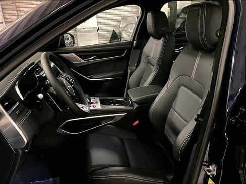 New 2026 Jaguar F-PACE R-Dynamic S image 8