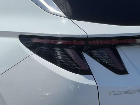 Certified 2026 Hyundai Tucson Limited AWD/4WD image 10