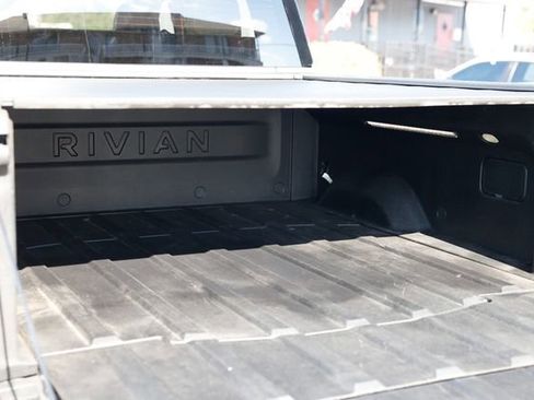 Used 2022 Rivian R1T Launch Edition image 26