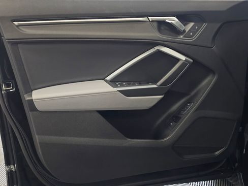 Used 2025 Audi Q3 2.0T Premium w/ Convenience Package image 34