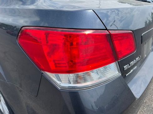 Used 2013 Subaru Legacy 2.5i Premium w/ All-Weather Pkg AWD/4WD image 11