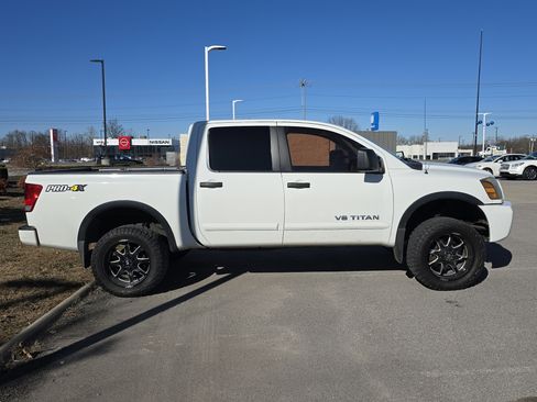 Used 2015 Nissan Titan PRO-4X w/ Pro-4x Luxury Package image 2