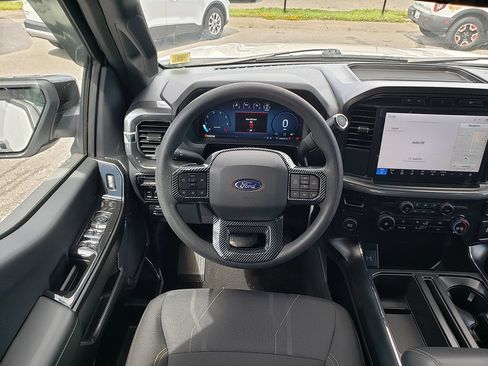 Used 2024 Ford F150 STX RWD image 14