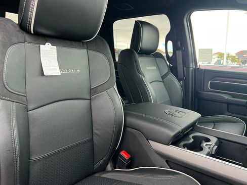 New 2026 RAM 3500 Laramie AWD/4WD image 16