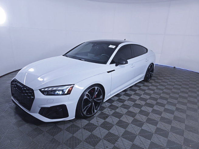 Used 2023 Audi S5 Prestige w/ Prestige Package AWD/4WD image 3