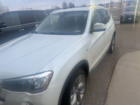 Used 2017 BMW X3 xDrive28i image 7