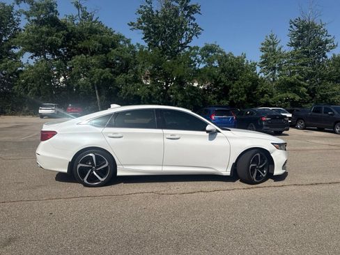 Used 2019 Honda Accord Sport image 24