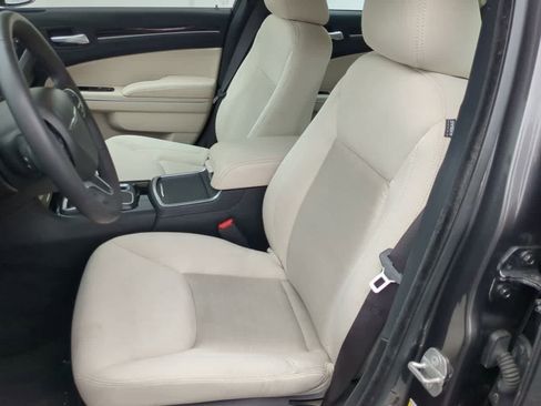 Certified 2023 Chrysler 300 Touring w/ Safetytec Plus Group RWD image 16