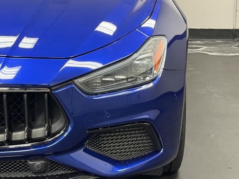 Used 2021 Maserati Ghibli S GranSport image 8